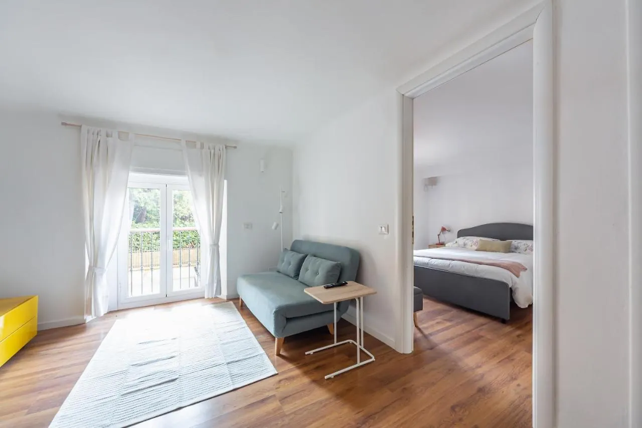 Cozy Apt X4 - 600 M Far From M3 Affori Fn Milano 0*,  Italien